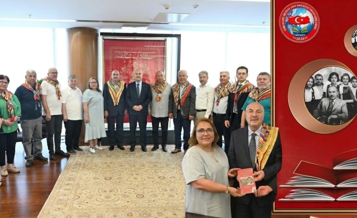 Denizli'de Eğitime Büyük Destek: 35. "Bırakın Kızlar Okusun" Kütüphanesi Açılıyor