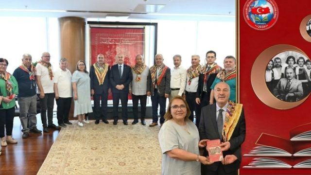 Denizli'de Eğitime Büyük Destek: 35. "Bırakın Kızlar Okusun" Kütüphanesi Açılıyor